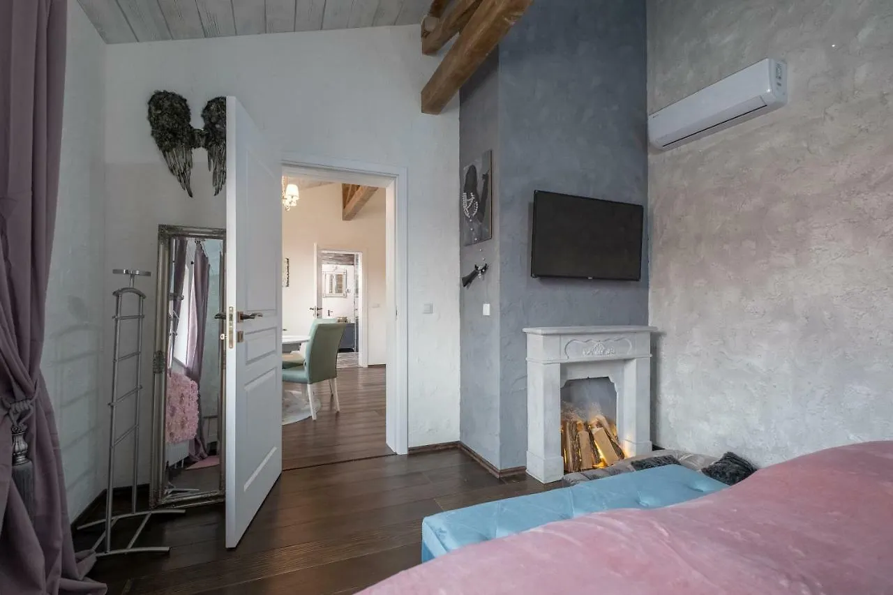 1-Bedroom Designer Apartment On Hristo Belchev Str Sofia 0*,